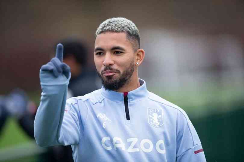阿斯顿维拉中场球员道格拉斯·路易斯(douglas luiz)发表了有关他与