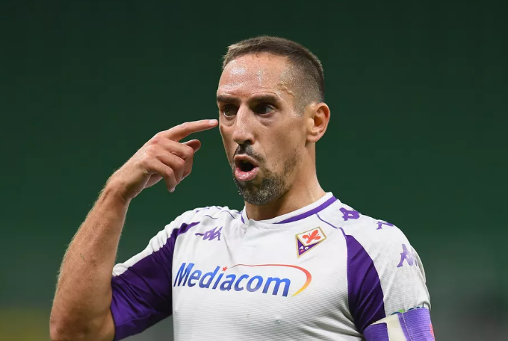 他的父亲弗兰克可能仍在与佛罗伦萨交易,但是年轻的赛义夫·里贝里